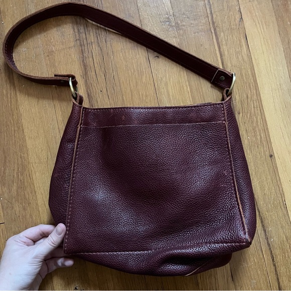 Portland Leather Triangle Bag - Picture 4 of 10